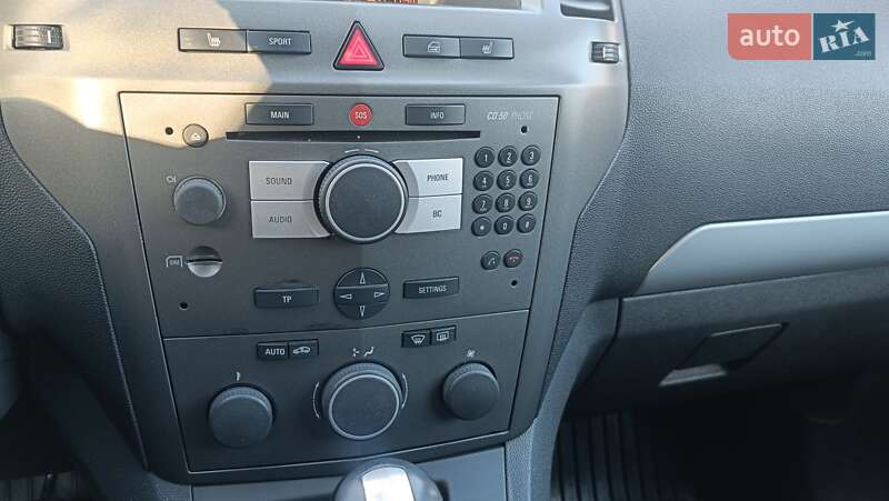 Мінівен Opel Zafira 2005 в Острозі