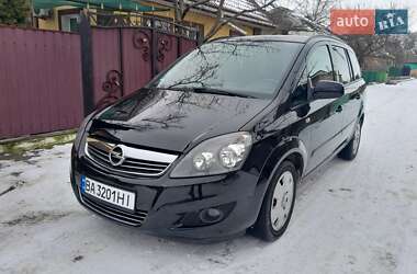 Мінівен Opel Zafira 2013 в Кропивницькому