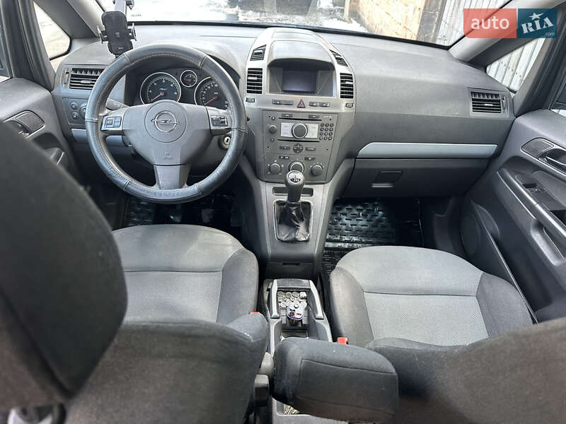 Минивэн Opel Zafira 2005 в Коломые фото 7 Минивэн Opel Zafira 2005 в Коломые