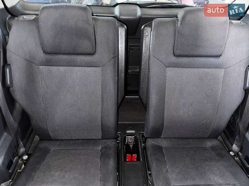 Мінівен Opel Zafira 2010 в Коломиї