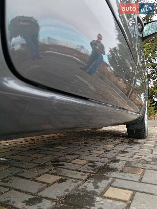 Мінівен Opel Zafira 2010 в Коломиї