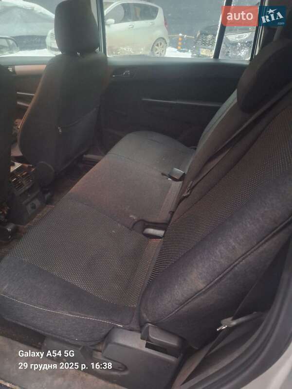 Мінівен Opel Zafira 2006 в Львові