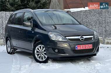 Мінівен Opel Zafira 2014 в Рівному