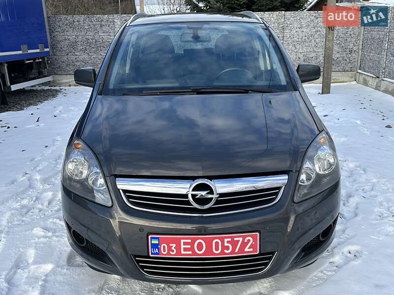 Мінівен Opel Zafira 2014 в Рівному