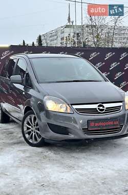 Минивэн Opel Zafira 2012 в Сумах
