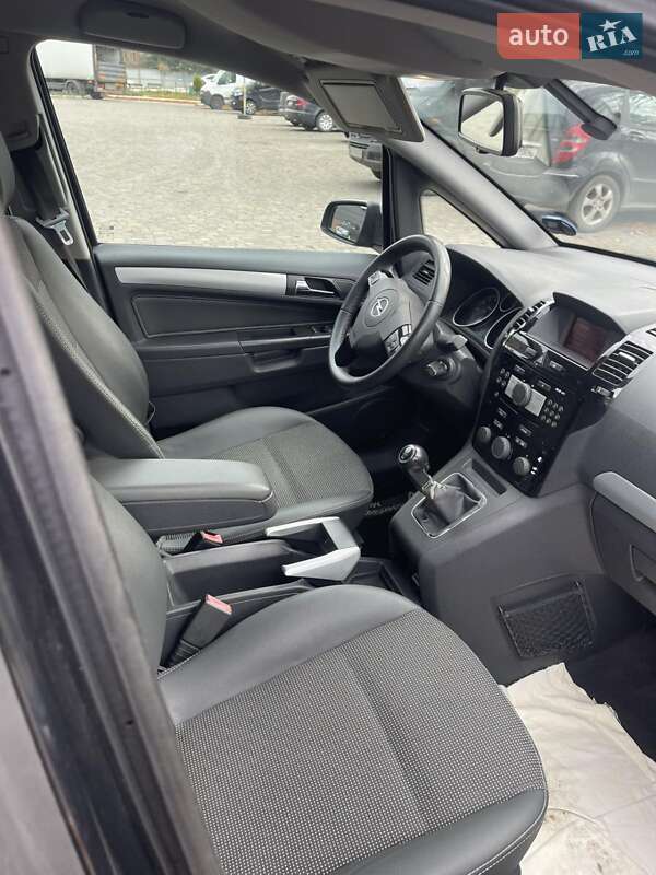 Мінівен Opel Zafira 2009 в Луцьку фото 16 Мінівен Opel Zafira 2009 в Луцьку