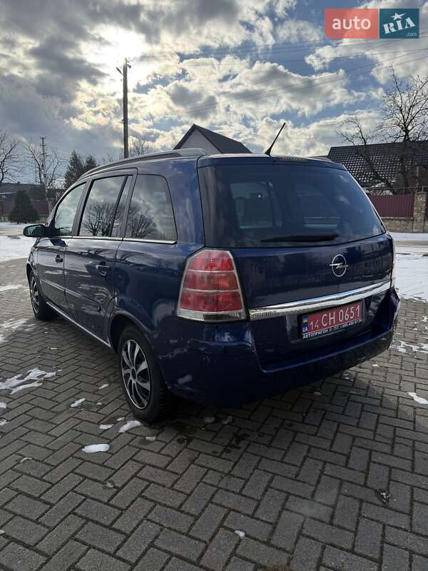 Минивэн Opel Zafira 2006 в Долине фото 6 Минивэн Opel Zafira 2006 в Долине