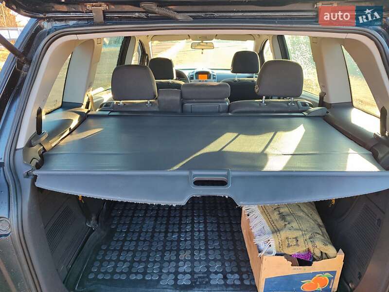 Минивэн Opel Zafira 2005 в Дрогобыче