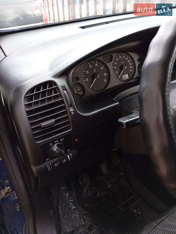 Минивэн Opel Zafira 2003 в Стебнику фото 4 Минивэн Opel Zafira 2003 в Стебнику