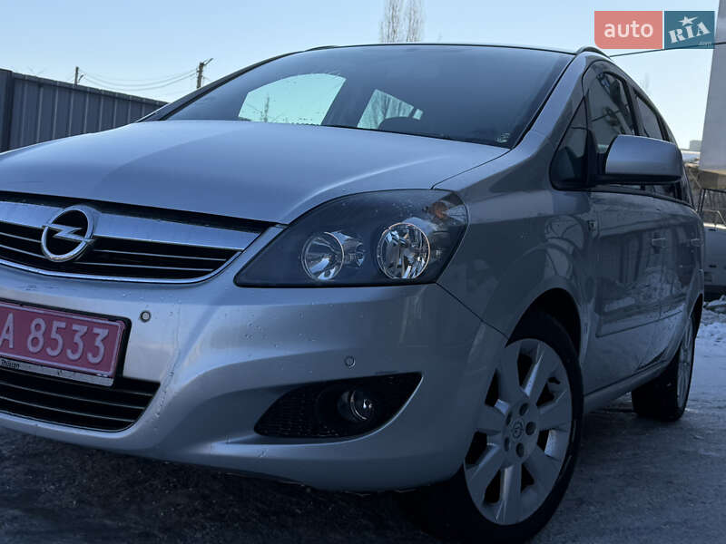 Минивэн Opel Zafira 2014 в Луцке фото 4 Минивэн Opel Zafira 2014 в Луцке