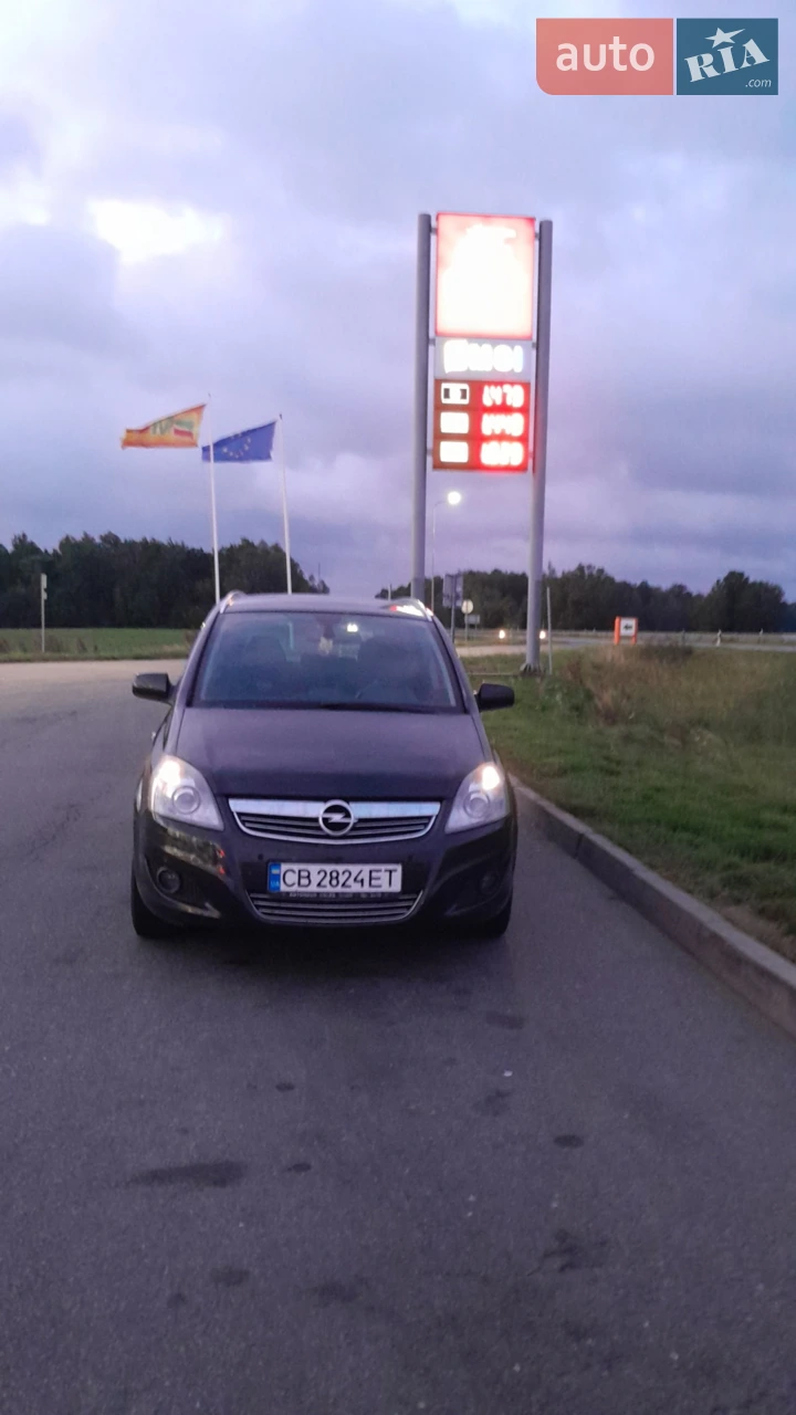 2011 Opel Zafira - мініатюра 31