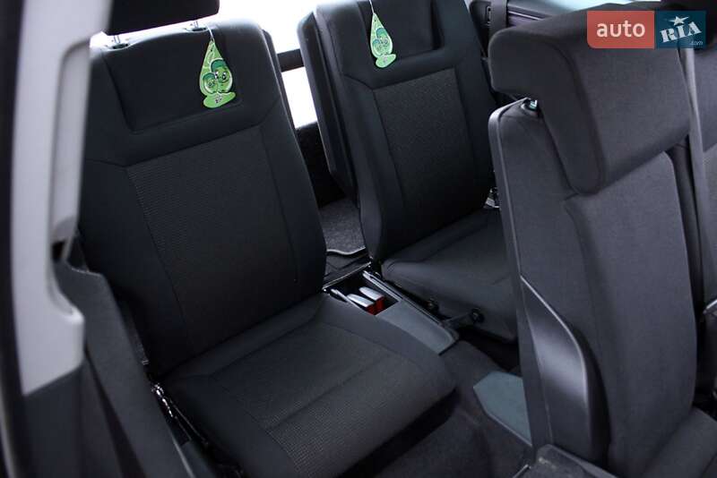 Минивэн Opel Zafira 2012 в Виннице