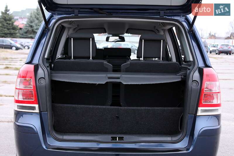 Минивэн Opel Zafira 2012 в Виннице