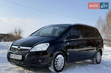 Мінівен Opel Zafira 2008 в Рівному