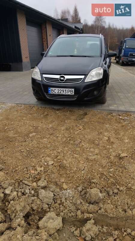 Минивэн Opel Zafira 2009 в Сколе