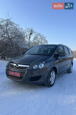 Минивэн Opel Zafira 2011 в Белой Церкви
