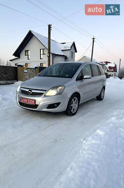 Мінівен Opel Zafira 2009 в Любешові
