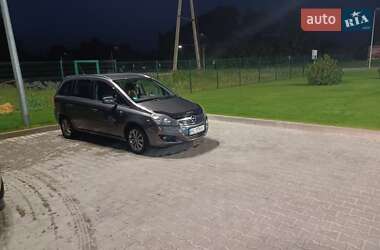 Мінівен Opel Zafira 2010 в Луцьку