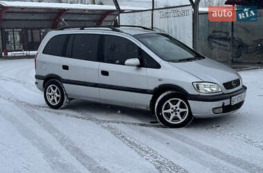 Мінівен Opel Zafira 1999 в Надвірній
