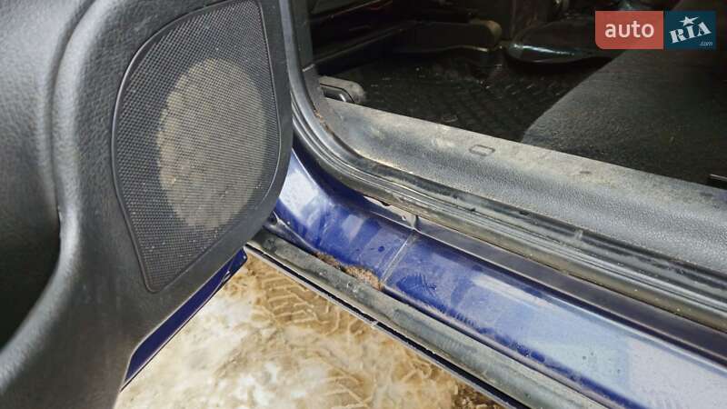 Минивэн Opel Zafira 2002 в Нетешине