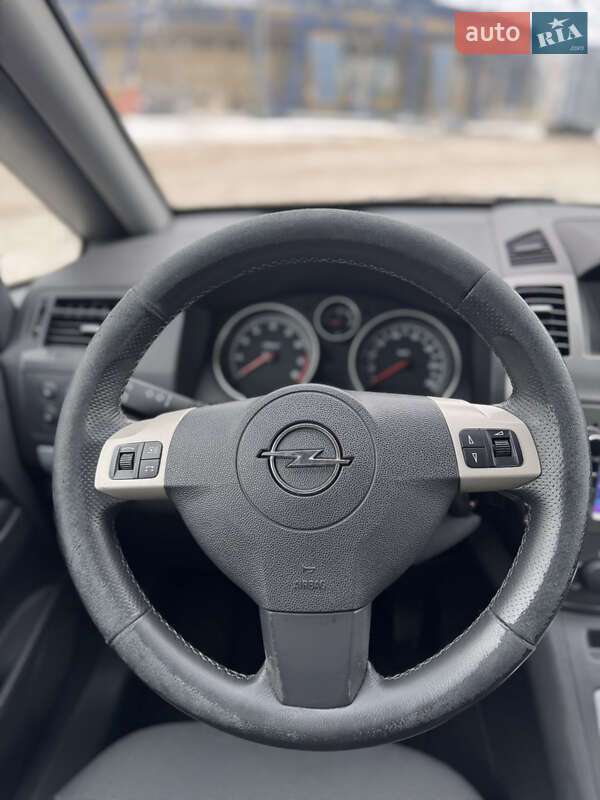 Минивэн Opel Zafira 2006 в Харькове фото 38 Минивэн Opel Zafira 2006 в Харькове