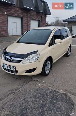 Минивэн Opel Zafira 2013 в Полтаве