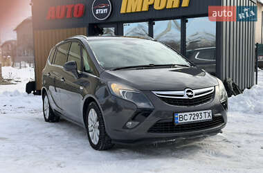 Мінівен Opel Zafira 2013 в Стрию