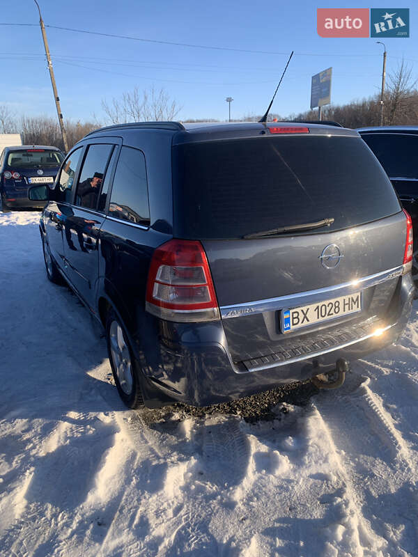 Минивэн Opel Zafira 2010 в Хмельницком фото 4 Минивэн Opel Zafira 2010 в Хмельницком