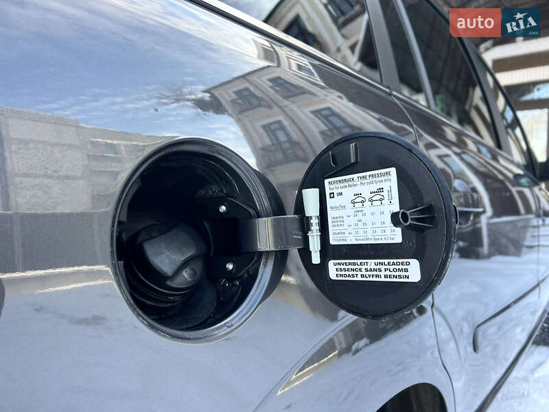 Минивэн Opel Zafira 2009 в Виннице