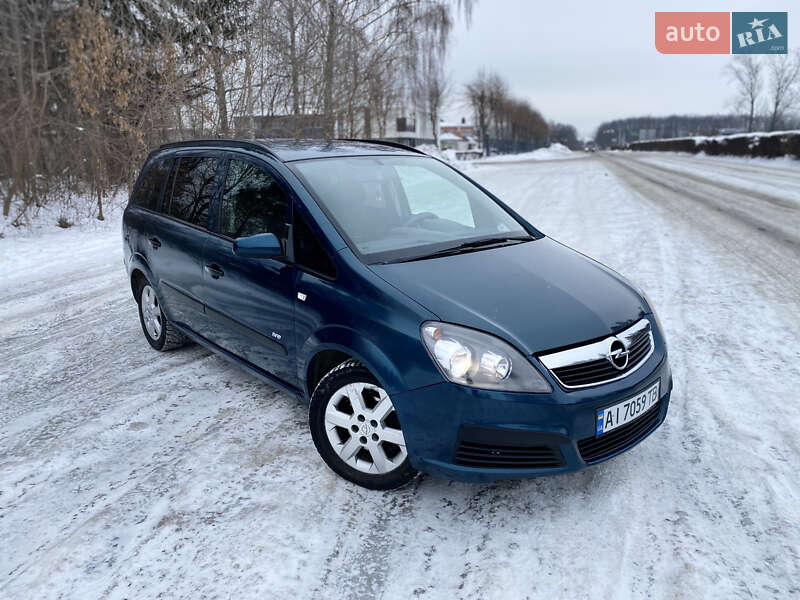 Минивэн Opel Zafira 2007 в Белой Церкви фото Минивэн Opel Zafira 2007 в Белой Церкви
