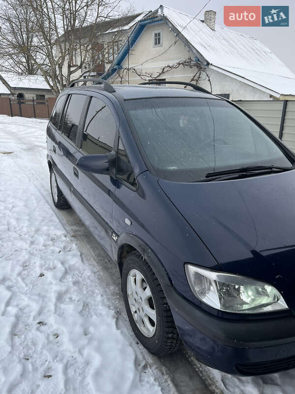 Мінівен Opel Zafira 2002 в Вашківцях