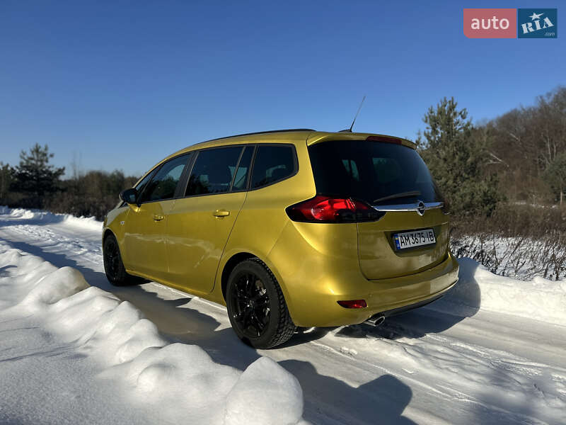 Мінівен Opel Zafira 2018 в Житомирі