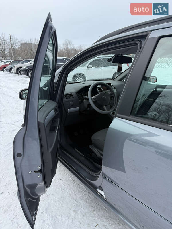 Минивэн Opel Zafira 2006 в Черкассах фото 7 Минивэн Opel Zafira 2006 в Черкассах