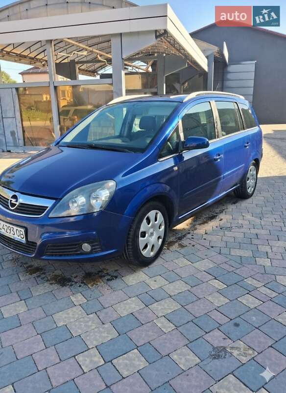 Минивэн Opel Zafira 2006 в Николаеве