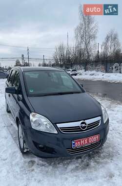 Мінівен Opel Zafira 2010 в Луцьку