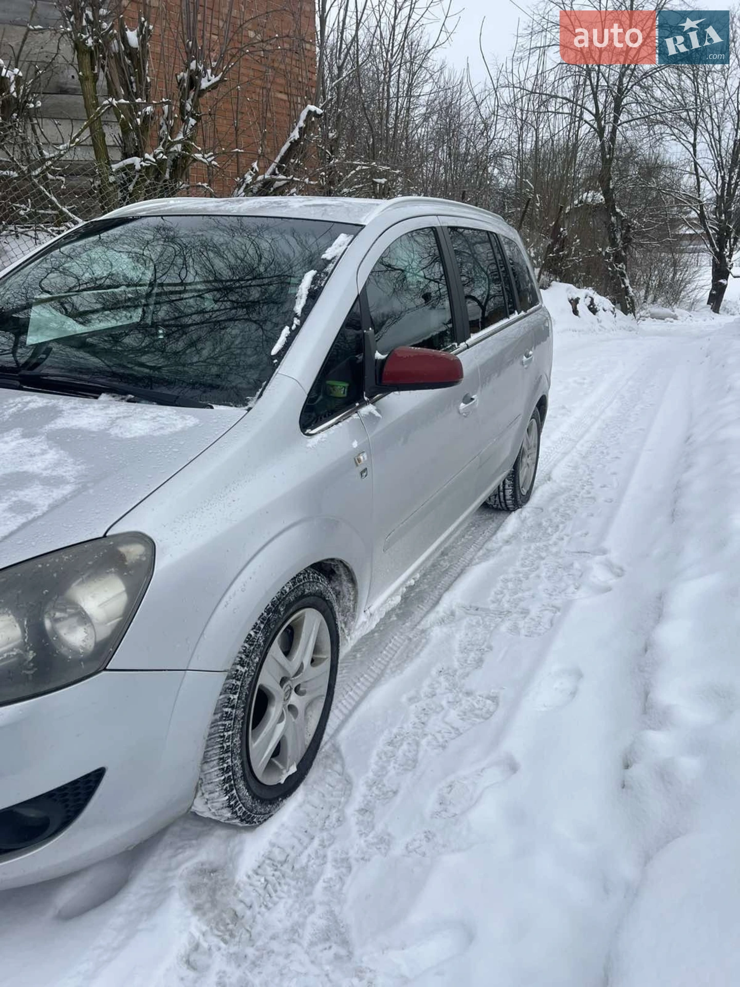 2010 Opel Zafira - мініатюра 11
