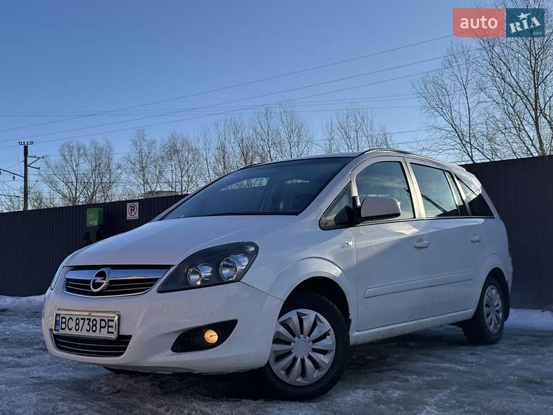 Opel Zafira 2013 Opel Zafira 2013