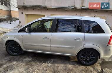 Мінівен Opel Zafira 2010 в Львові