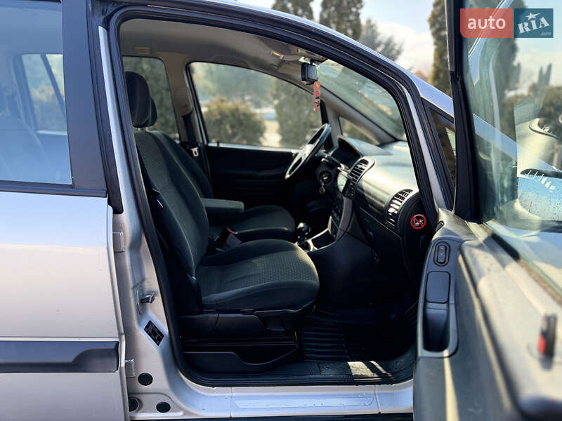 Минивэн Opel Zafira 2004 в Черновцах фото 11 Минивэн Opel Zafira 2004 в Черновцах