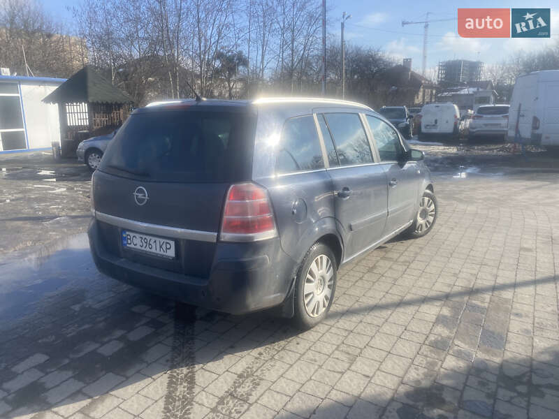 Минивэн Opel Zafira 2007 в Львове