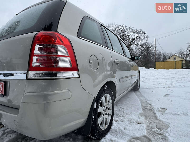 Минивэн Opel Zafira 2009 в Надворной фото 8 Минивэн Opel Zafira 2009 в Надворной