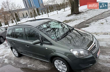 Минивэн Opel Zafira 2009 в Борисполе