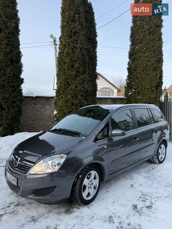 Минивэн Opel Zafira 2009 в Луцке фото 3 Минивэн Opel Zafira 2009 в Луцке