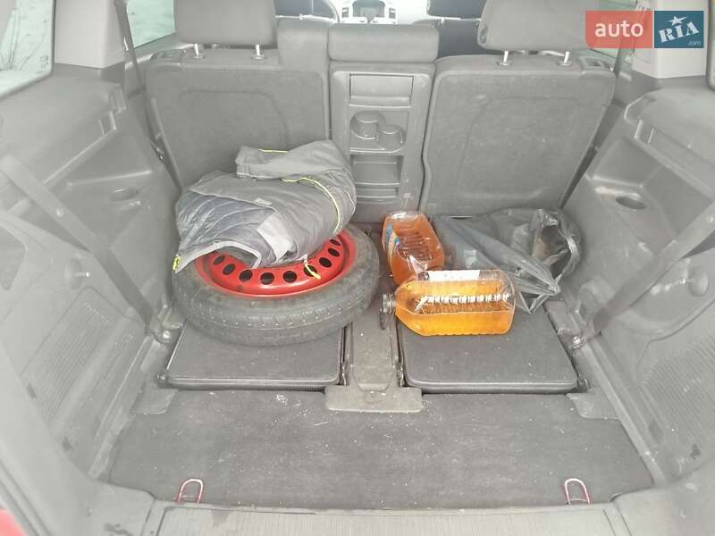 Минивэн Opel Zafira 2009 в Киеве фото 10 Минивэн Opel Zafira 2009 в Киеве