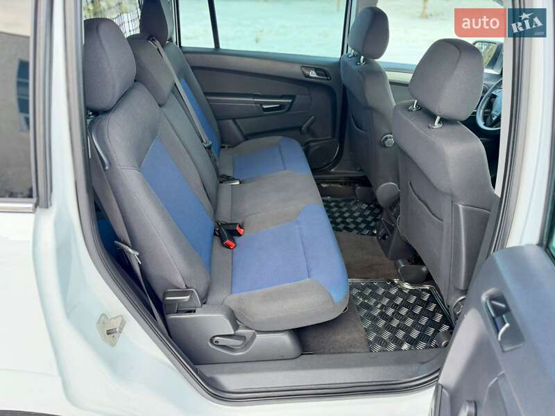Минивэн Opel Zafira 2011 в Тернополе фото 22 Минивэн Opel Zafira 2011 в Тернополе