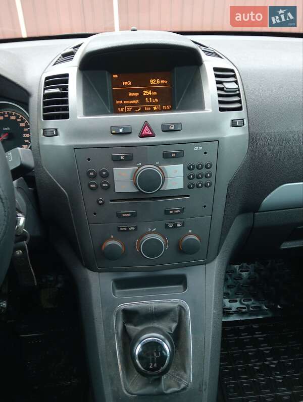 Минивэн Opel Zafira 2006 в Одессе