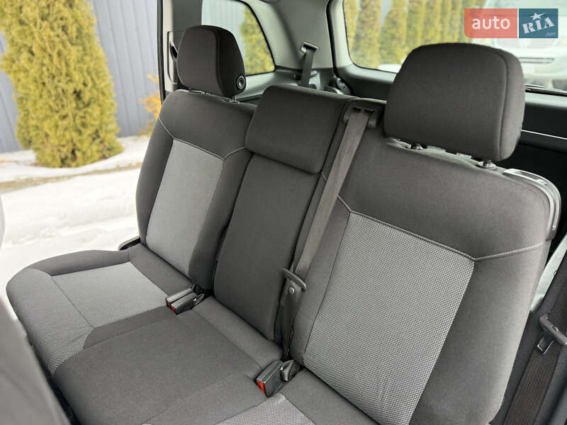 Минивэн Opel Zafira 2009 в Тернополе