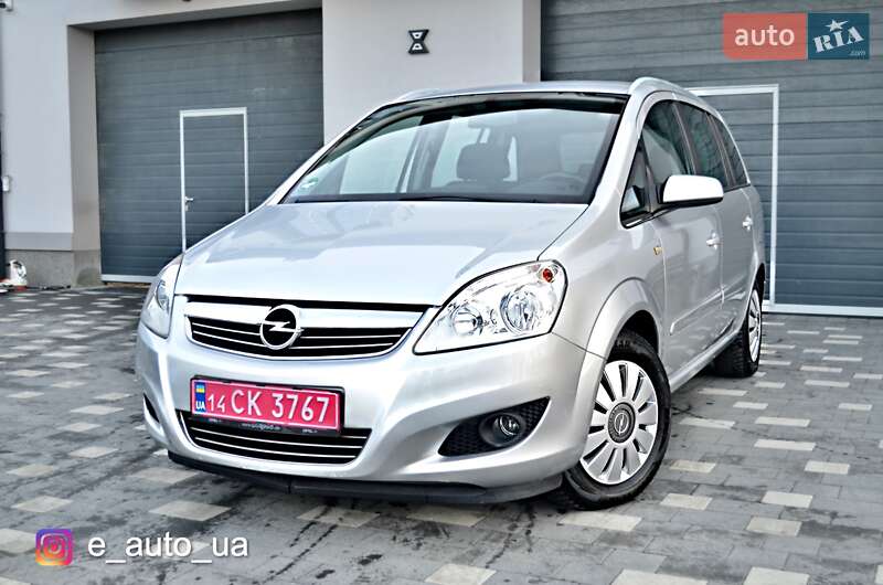 Opel Zafira 2008