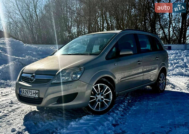Opel Zafira 2009 Opel Zafira 2009