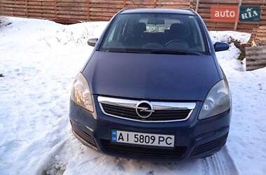 Минивэн Opel Zafira 2007 в Глевахе